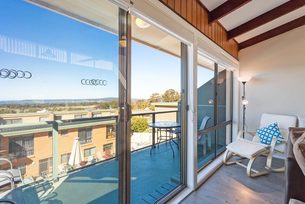 Panoramic Townhouses By Lisa Merimbula Exterior photo