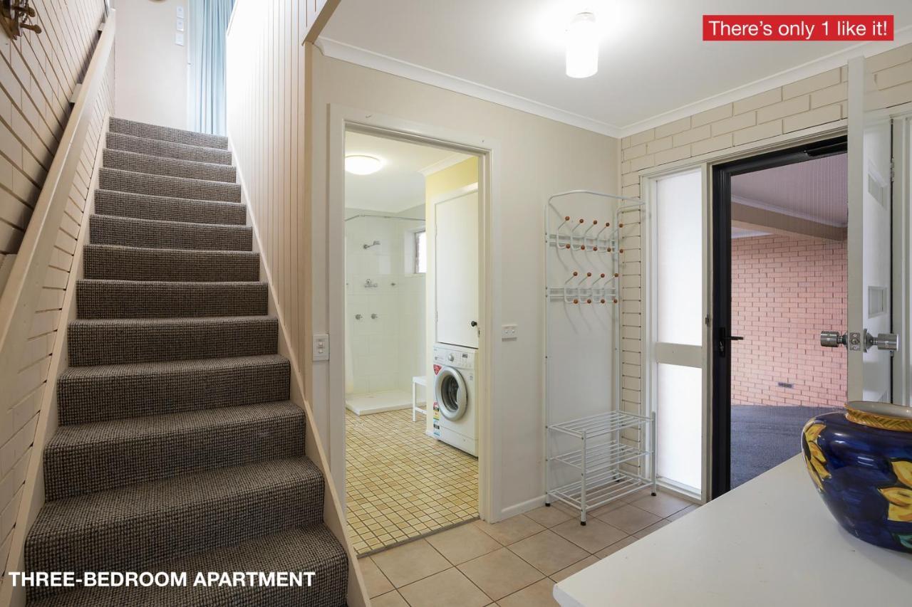 Panoramic Townhouses By Lisa Merimbula Exterior photo